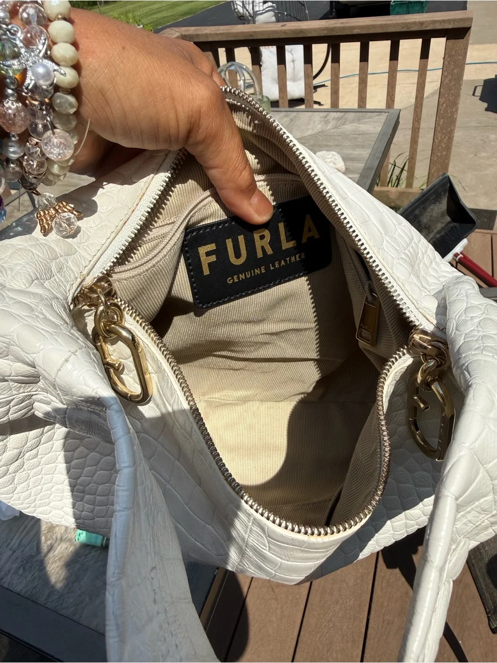 EUC Furla Ginger Hobo Bag in croc-embossed leather - Picture 10 of 12